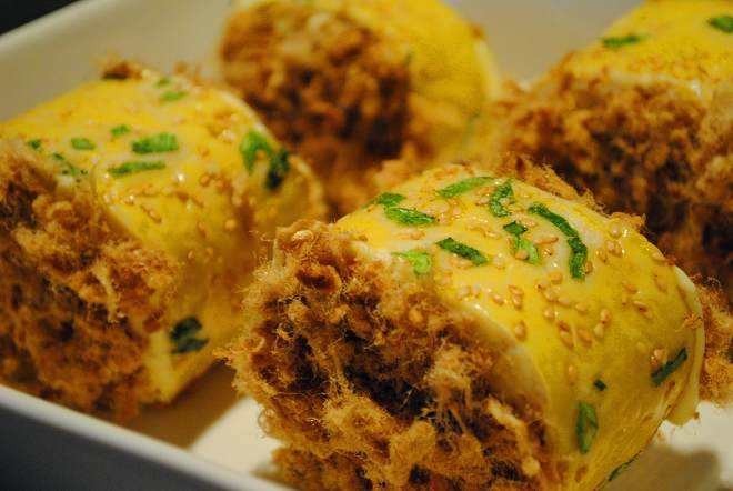 我的肉松面包里的肉松呢？